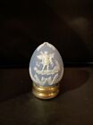 Franklin Mint Collectors Treasury - Parian Style - Cameo Egg W/Stand