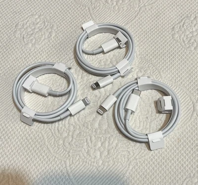 Lote de 3 Cable USB Lightning Apple 1M (3,3 pies)-AUTÉNTICO-Vino con iPhones Nuevos Foto 1 de 4