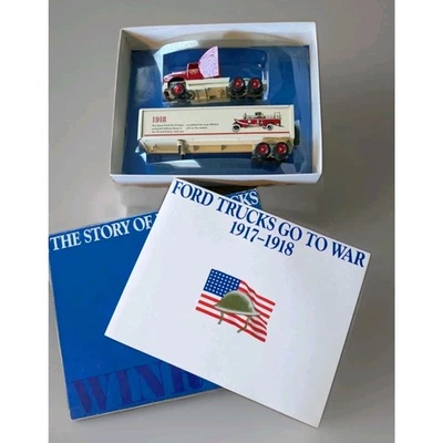 Winross 1917/18 Ford Trucks Go to War w/ Pamphlet - Image 1 of 4