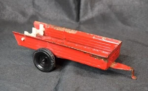 Vintage ERTL John Deere 75-7650 Red Farm Trailer Spreader - Picture 1 of 12