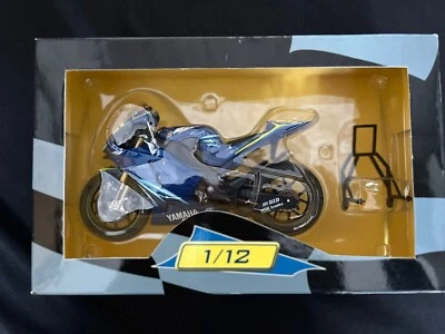 Modellino 1/12 Yamaha YZR-M1 Valentino ROSSI - Immagine 1 di 2