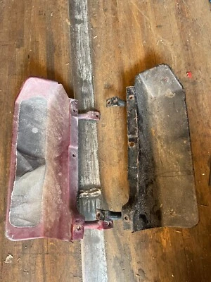 Jeep Cj5 Cj7 CJ8 76-86 Driver/ Passenger Side Steps  Factory Renegade Foto 1 de 2