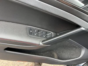 Door Switch Front VOLKSWAGEN GOLF GTI 18 19 20 21 - Bild 1 von 1