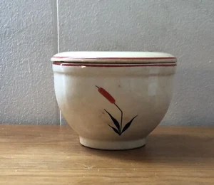 10 Oz Vintage Universal Cambridge China Red Cattail Small Refrigerator Bowl Lid - Picture 1 of 6