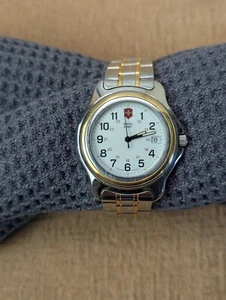 Vintage Swiss Army Officer Two Tone White Dial 330 Feet Date Men's Wrist Watch - Picture 1 of 14