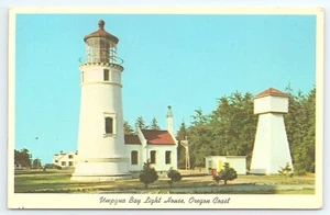 Postcard Umpqua Bay Light House Oregon Coast Lighthouse - Picture 1 of 2