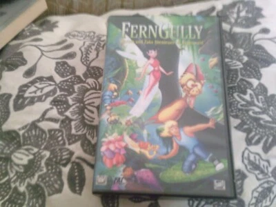 VHS - FERN GULLY - Abenteuer im Regenwald - Bild 1 von 4