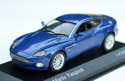Aston Martin Vanquish V12 Bj. 2001-2004, Blu Metallico, Minichamps-Modell M.1 : - Immagine 1 di 4