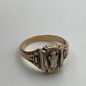 1959 High School 10k Gold Class Ring 3.6 Grams Sz 5 No Stone Not Scrap Jostens - Picture 1 of 11