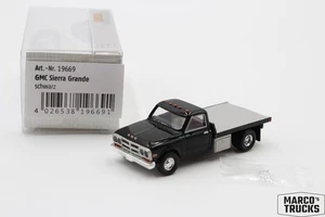 Brekina GMC Sierra Grande with Plattform, black No. 19669 1/87 /BRN2242 - Picture 1 of 1