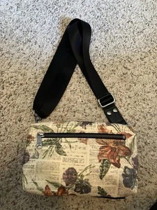 PATRICIA NASH Parisian Newspaper leather camera crossbody  New W/tag - Picture 1 of 11