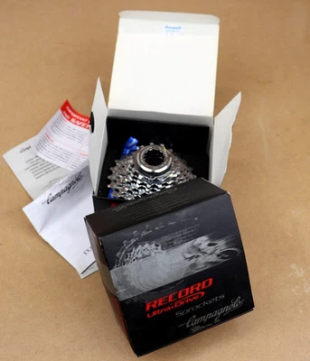 Nuevo de Lote Antiguo Campagnolo Record Ultra-Drive 8 Velocidades Cassette 13-26 CS99-RE0836 Foto 1 de 4