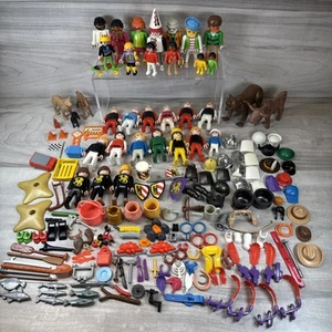 Huge Vintage Playmobil Lot 29 Figures Animals Weapons 100+ Accessories Most 1974 - Picture 1 of 20