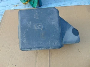 FUSE BOX Cover 03-06 CHEVY GMC Silverado Sierra Suburban Tahoe Yukon AVALANCHE - Picture 1 of 2