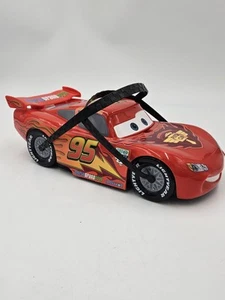 Disney Parks Pixar Cars Lightning McQueen Palomitas Cubo Coche Recuerdo Rojo - Imagen 1 de 9