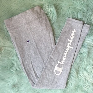 Champion Girls Leggings Sz L 10-12 Gray Spell Out Leg Stretch Athletic - Picture 1 of 3