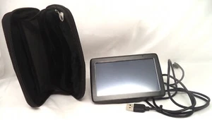 TOMTOM #4EV5.001.02 Portable GPS System + Case Bundle - Picture 1 of 7