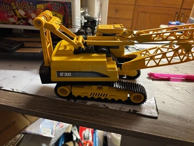 12" LONG NEW RAY NEW E30  YELLOW  TRACK CRANE, NO PACKAGING # B 555 - Image 1 of 3