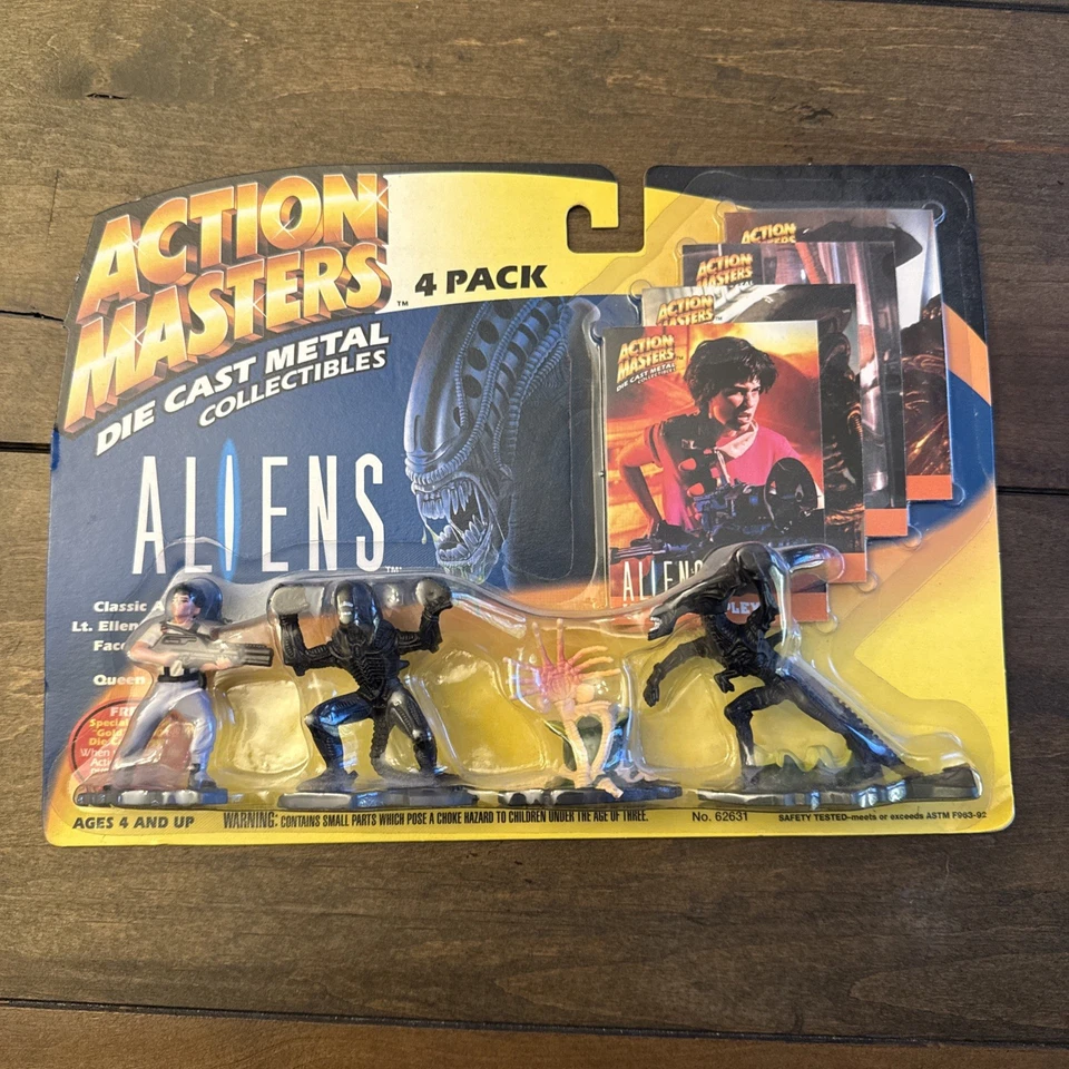 Kenner 1994 Figuras de Acción Masters Die Cast Paquete de 4 Aliens  Foto 1 de 4
