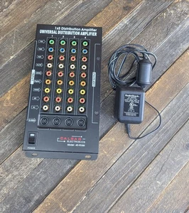 Calrad 40-934M Universal Verteiler Verstärker 1x5 Komponenten Digital Audio  - Bild 1 von 6