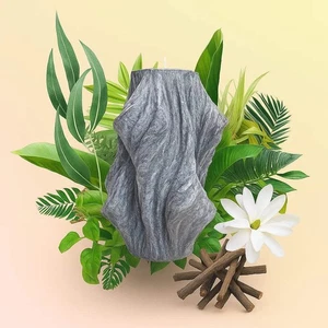 VOSK Handmade Candle - Veil Candle, Wet Stone, Eucalyptus (Large) - Picture 1 of 7