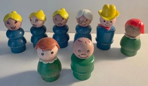 8 Fisher Price Holzkörper Little People Figuren - Bild 1 von 2