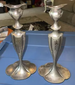 2 candelabros Simpson Hall Miller & Co. H.M. #864 placa de plata 10" de alto - Imagen 1 de 5