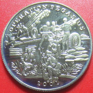 2002 LIBERIA $5 OPERATION PEGASUS ALLIED EVACUATION KHE SANH WWII (no silver) - Picture 1 of 3