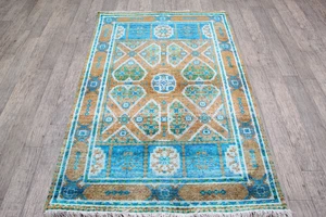 4x6 Feet Sari Silk rug Peacock Colour 120x180 cms rug - Picture 1 of 9