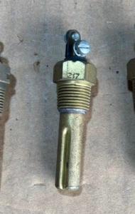 1942-1948 Ford Mercury Temperature Sender Single Terminal 6V - 217 - Picture 1 of 2