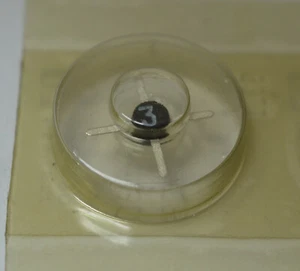 Amplificador MMIC bipolar de silicona cascada transistor MSA0304 MSA-0304 (0259) - Imagen 1 de 1