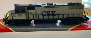 Locomotora eléctrica Williams GP38-205 CSX calibre O rara cabina #2500 en caja leer - Imagen 1 de 11