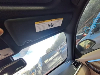 Used Right Sun Visor fits: 2016 Bmw 328I Right Grade A - Imagem 1 de 4