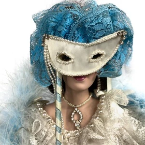 Susanna Belle of the Masquerade Ball 19 inch Danbury Mint Porcelain Doll 1990 - Picture 1 of 15