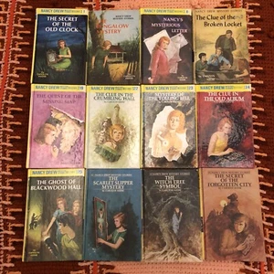 NANCY DREW Mystery Books 12 Book Lot HC Flashlight / Matte series Carolyn Keene - Bild 1 von 12