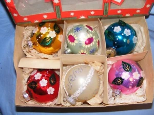 Vintage Christmas Tree Glass Decoration Bauble Antique x6 Large Foil Lace Paint - Picture 1 of 9