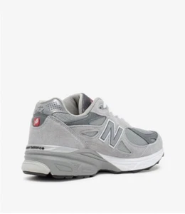 New Balance Men's 990v3 Made in USA Athletic Shoes Sneakers M990GY3 - Grey/White - Picture 1 of 5