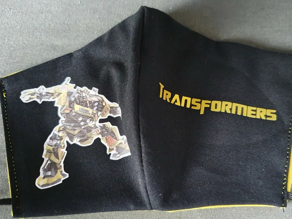 Handgefertigte Transformers Hummel Gesichtsmaske/Gesichtsbedeckung.  - Bild 1 von 1