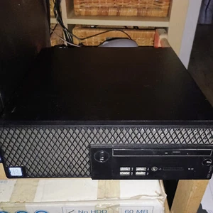 Dell Optiplex 3060 SFF i5-8500 8 Go RAM DDR4 256 GB SSD Windows 11 - Photo 1/4