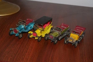 4 Vintage Yesteryear Diecast Spielzeugautos - Bild 1 von 9
