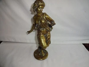 Antica statuina donna bronzo H DUMAIGE firmata francese XIX secolo altezza 23 cm - Foto 1 di 8