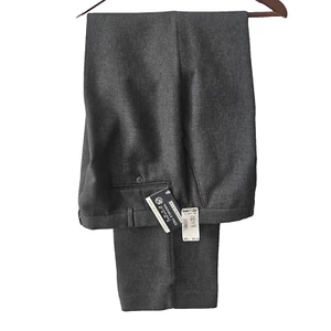 Abito casual nuovo con etichette Montgomery Ward WENTWORTH Action Pant poliestere 38 x 32 grigio - Foto 1 di 15