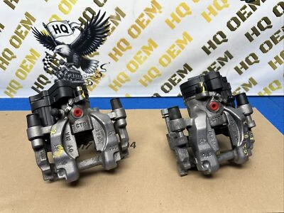Juego de pinzas de freno traseras izquierda y derecha AUDI Q3 2019-2023 OEM Foto 1 de 4
