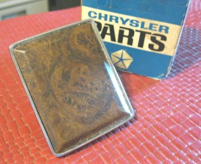 Nuevo de Lote Antiguo Mopar 1972-1973 Chrysler e Imperial Tirador de Puerta Interior Derecho, en Caja Foto 1 de 2