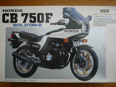 Maquette Moto 1/12 IMAÏ Ref B-2178-1800 Honda CB 750F Bol d'Or-2 - Photo 1/2