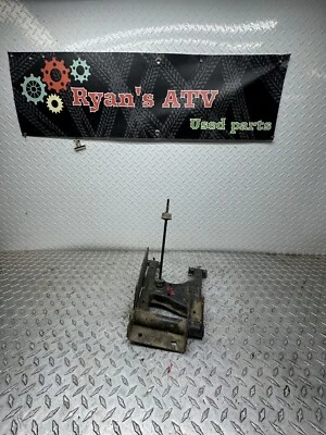 Задний левый нижний A-образный рычаг водителя 2012 Polaris RZR 800 EFI - Изображение 1 из 4