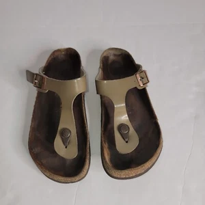Birkenstock Women's 37/6 Gizeh Sandal Brown Taupe Bucked Regular - Picture 1 of 9