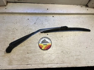 81 - 87 TOYOTA LAND CRUISER FJ60 REAR WINDSHIELD WIPER ARM - Bild 1 von 6