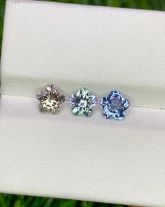 Natural Bi Color Tanzanite 1.47 Carat 5x5 MM Fancy Shape Faceted Gem 3 Piece Lot - Picture 1 of 9