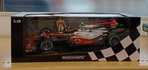 Minichamps MP4-25 CANADA GP2010 #2 McLaren Mercedes 1/18 - Picture 1 of 8